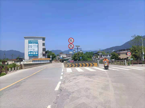 2.png 2.png